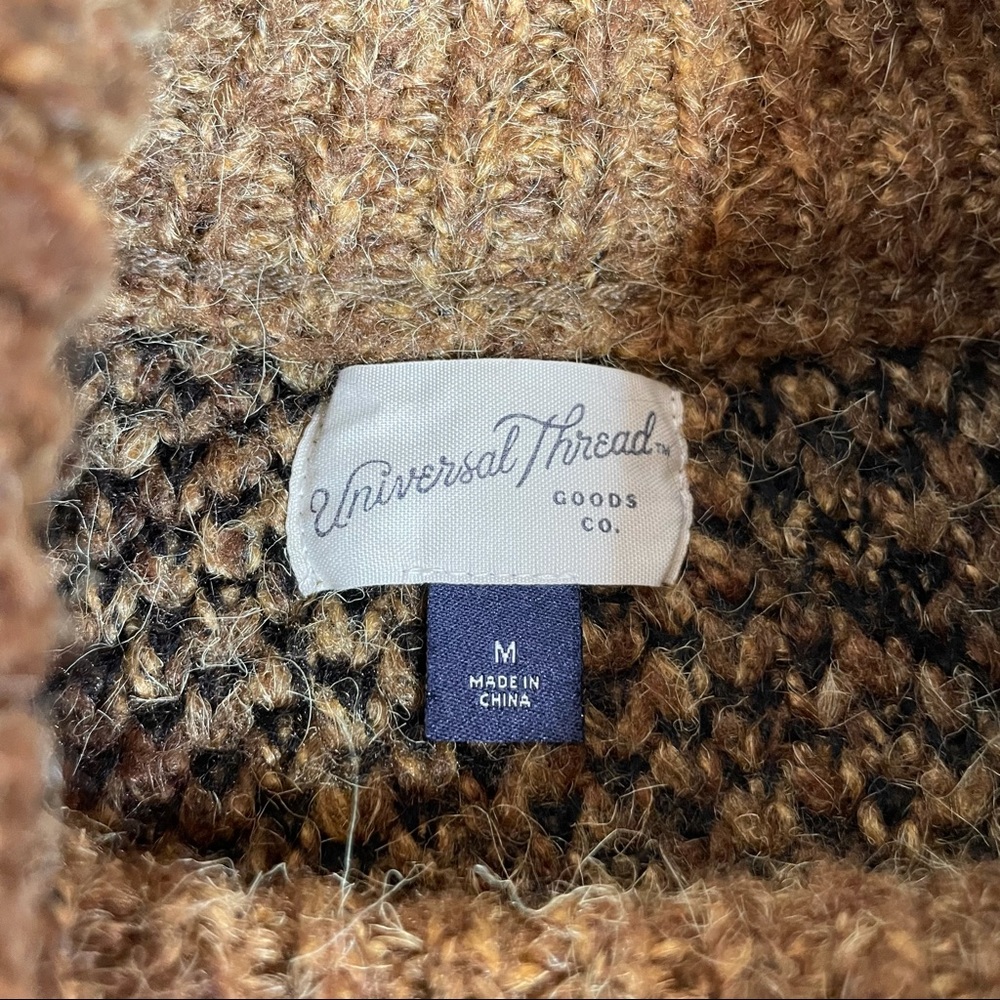 Universal Thread Chunky Leopard Pullover Sweater - Picture 8 of 10